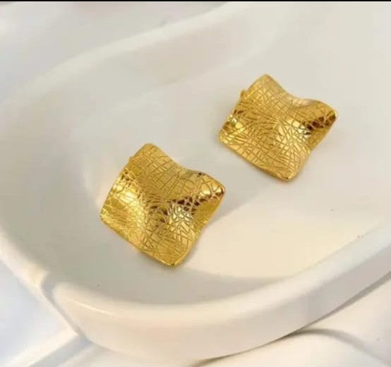 Architectural Hammered Gold Studs – 18K Gold Plated Wavy Square Earrings