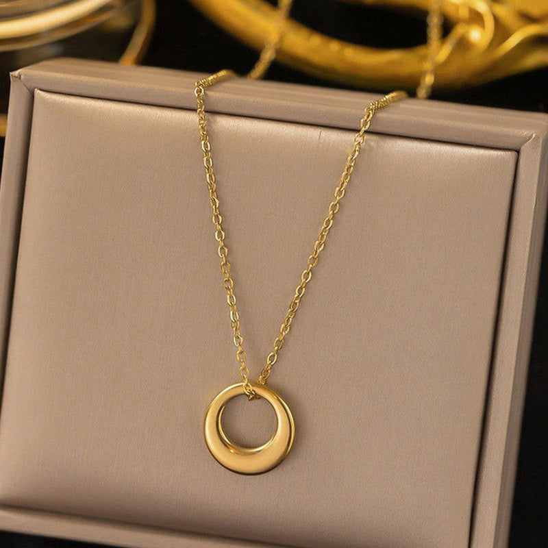 Gold Geometric Circle Pendant Chain