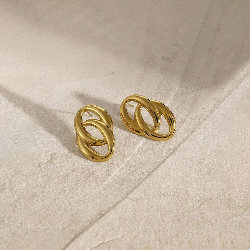 Audrey Interlocked Oval Stud Earrings