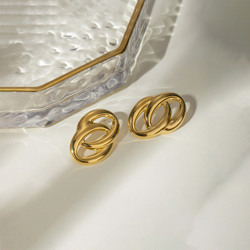 Audrey Interlocked Oval Stud Earrings