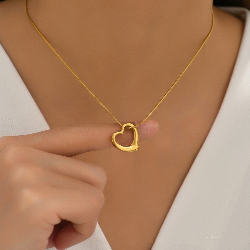 Molten Open Heart Snake Chain Necklace