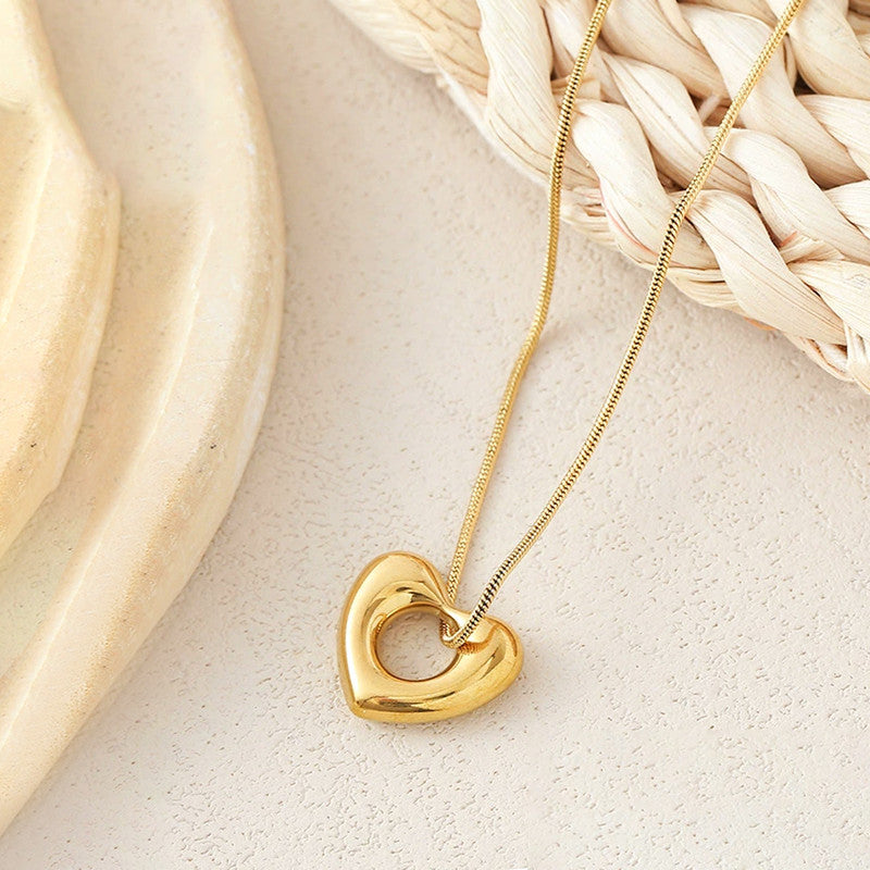 Chunky Open Heart Snake Chain Necklace