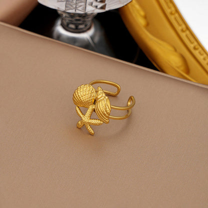The "Oceania" 18K Gold Starfish ring