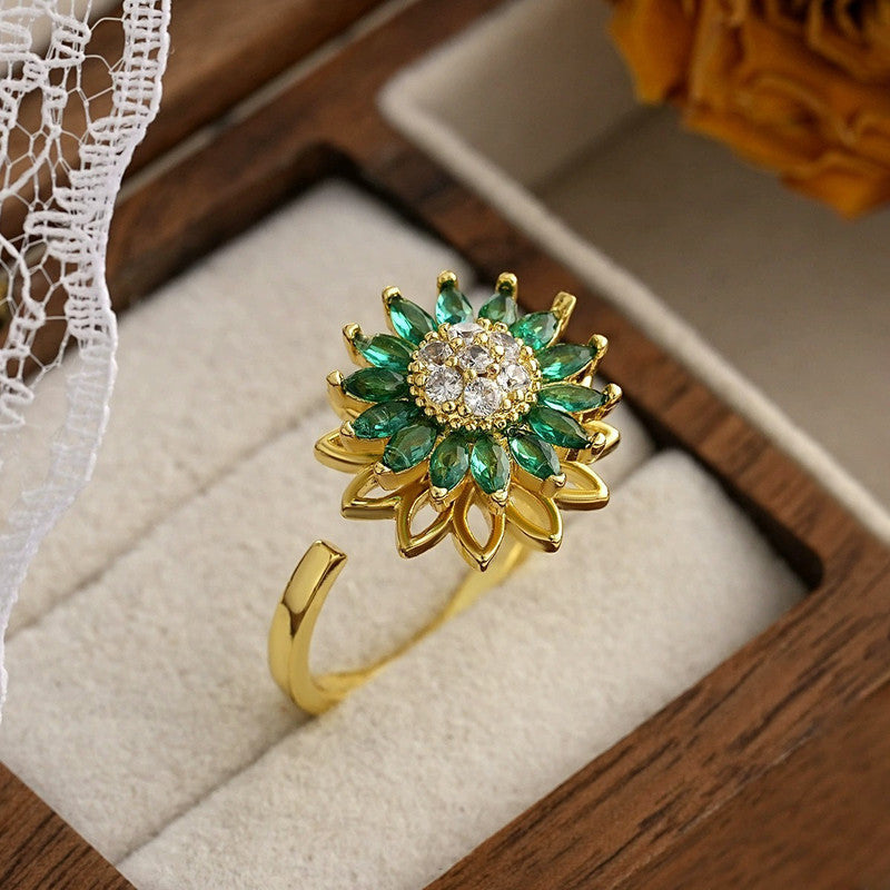 Emerald Sunflower Rotating Spinner Ring