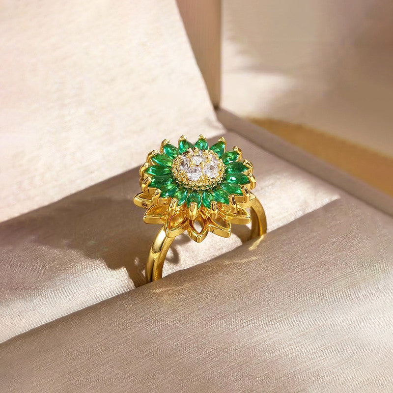 Emerald Sunflower Rotating Spinner Ring